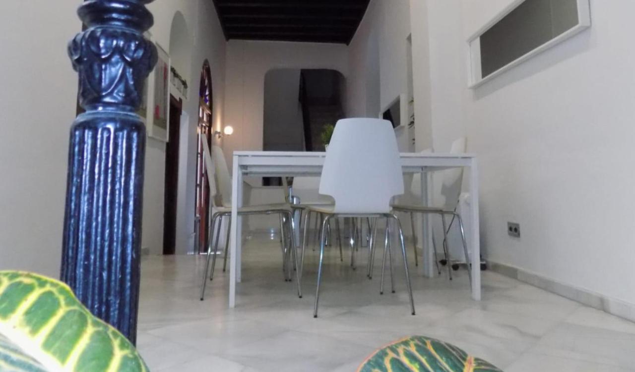Auberge de jeunesse Residencia Viriato à Séville Extérieur photo